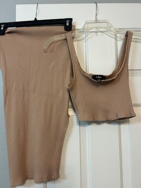 Lulu's Ribbed Scoop Neck Crop Top Set in Beige